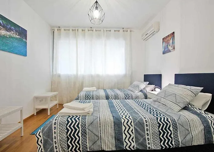 Believe In Dream Apart. Contemporaneo Com Piscina *