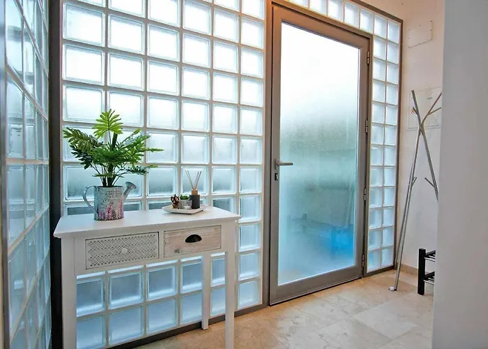 Believe In Dream Apart. Contemporaneo Com Piscina