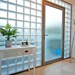 Believe In Dream Apart. Contemporaneo Com Piscina